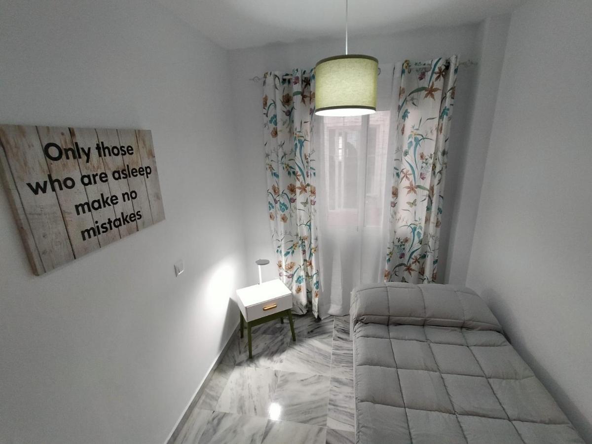 Apartamento Amplio, Seneca 1A Junto Al Centro Málaga Eksteriør bilde
